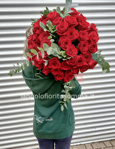 Mazzo di 50 rose rosse